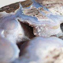 Load image into Gallery viewer, Blue Gray Lavender Dugway Geode Smile Chamber

