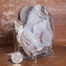 Load image into Gallery viewer, Lavender Dugway Geode Half Green Fluorescence
