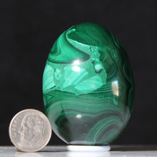 Load image into Gallery viewer, Malachite Green Sea Ice - Crystal Egg
