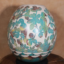 Load image into Gallery viewer, Mata Ortiz Pottery - Ms. Armida Corona - Parrots &amp; Blended Glaze
