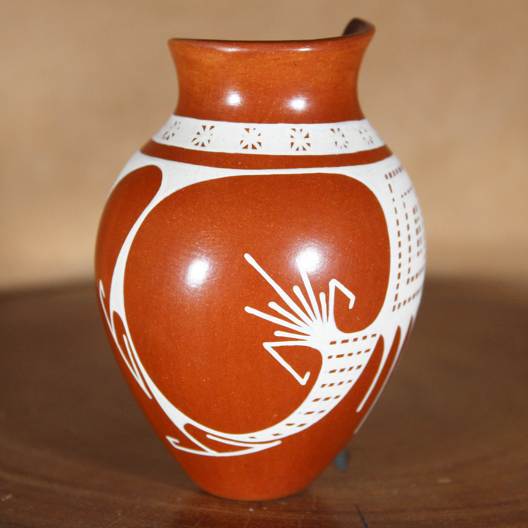 Ms. Avelina Corona - White Lace Glaze on Brown - Mata Ortiz Pottery