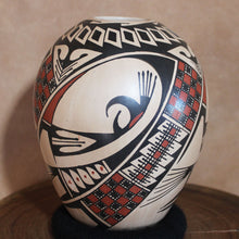 Load image into Gallery viewer, Ms. Briana Bejarano - Ancestral Patterns - Mata Ortiz Pottery
