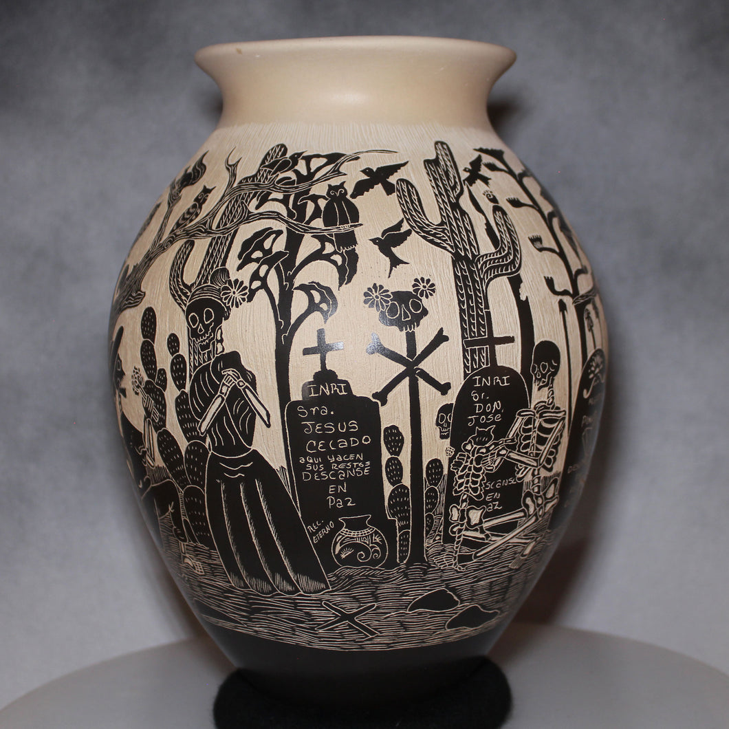 Mata Ortiz Pottery - Day of the Dead - Celebration of Life