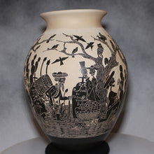 Load image into Gallery viewer, Mata Ortiz Pottery - Day of the Dead - Celebration of Life
