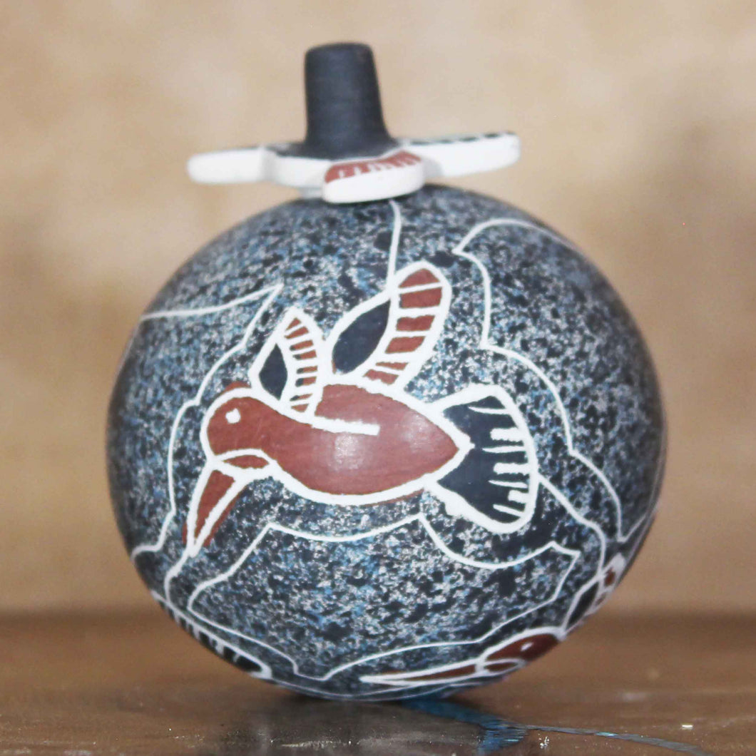 Ms. Gabriela Corona Silveira - Hummingbirds - Mata Ortiz Pottery w/ Lid