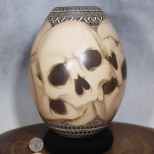 Load image into Gallery viewer, Overlapping Skulls - Mata Ortiz Pottery - Limited Edition
