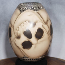 Load image into Gallery viewer, Overlapping Skulls - Mata Ortiz Pottery - Limited Edition
