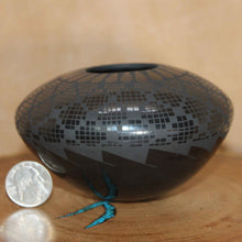 Load image into Gallery viewer, Señor Ivan Marin - Black on Black Olla - Mata Ortiz Pottery
