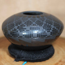 Load image into Gallery viewer, Señor Ivan Marin - Black on Black Olla - Mata Ortiz Pottery
