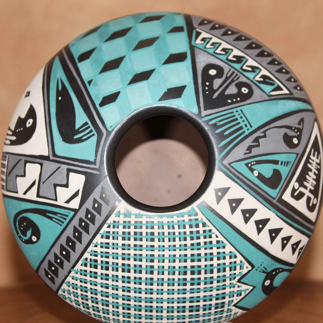 Señora Jocelyn Ortiz - Turquoise Glazing - Mata Ortiz Pottery