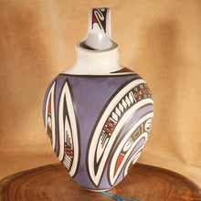 Load image into Gallery viewer, Lazaro Ozuno Silveira - Lavender Wedding Vessel - Mata Ortiz Pottery

