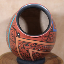Load image into Gallery viewer, Mata Ortiz Pottery - Señor Oscar G. Quezada - Large w/ Bold Colors
