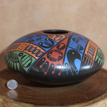 Load image into Gallery viewer, Mata Ortiz Pottery - Señor Oscar G. Quezada - Southwest Low Profile
