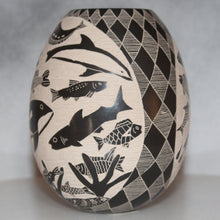 Load image into Gallery viewer, Mata Ortiz Pottery Black &amp; White Sea Life
