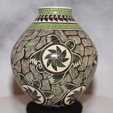 Load image into Gallery viewer, Mata Ortiz Pottery Black Green White Tortoises
