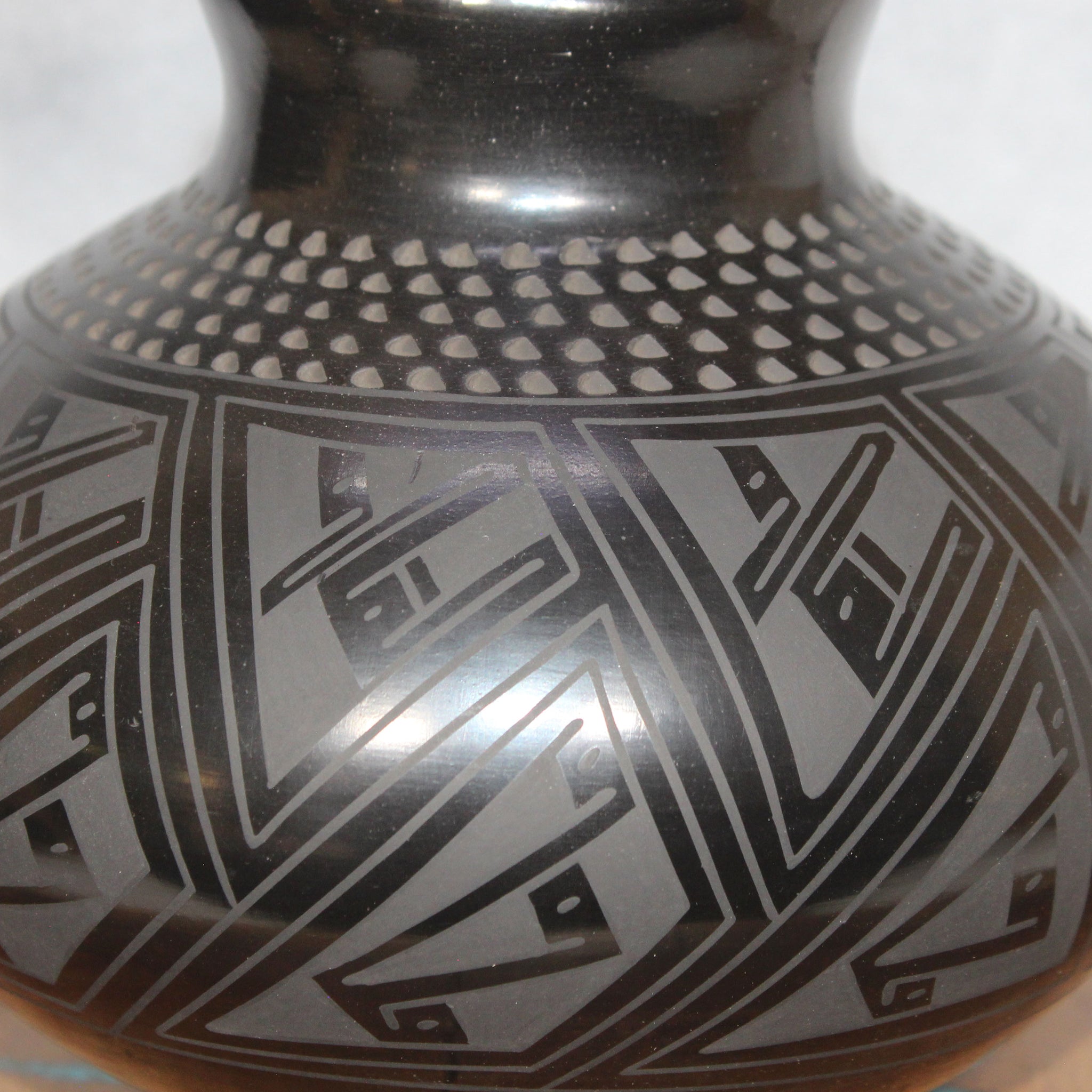 Mata Ortiz Pottery - Ms. Tomasa Mora - Traditional Black Design