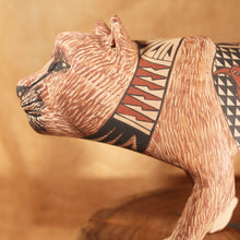 Load image into Gallery viewer, Mountain Lion - Mata Ortiz Pottery - Señor Tomas Quintana
