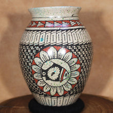 Load image into Gallery viewer, Fishes in Flowers - Spray Pattern Glaze - Mata Ortiz Pottery
