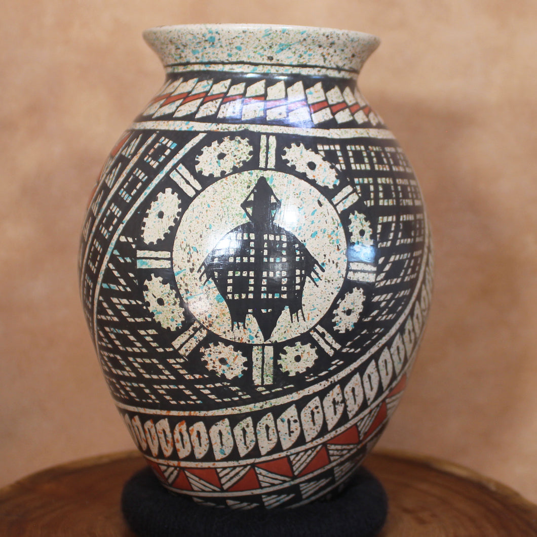 Tortoise Motiff - Spray Pattern Glaze - Mata Ortiz Pottery