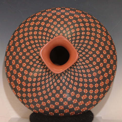 Low Profile Checkered Mata Ortiz Mexican Pottery