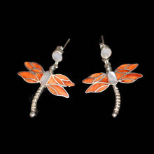 Load image into Gallery viewer, Apricot Dragonfly Earrings - Spiny Oyster Shell - Urin Huanca
