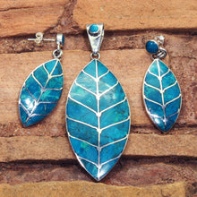 Load image into Gallery viewer, Azurite Set Peru Earrings &amp; Pendant - Sacred Cocoa Leaf - Urin Huanca
