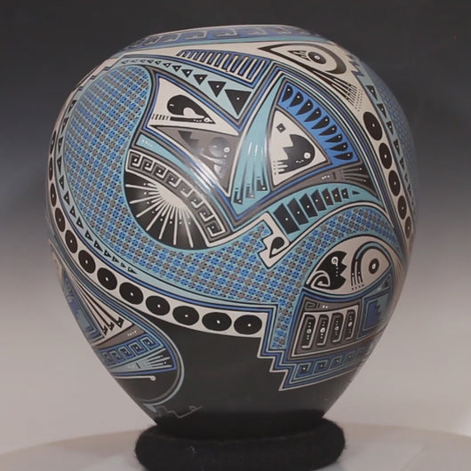 Video of blue mata ortiz pottery