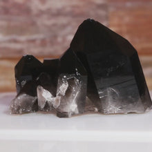Load and play video in Gallery viewer, Video of black quartz
