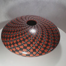 Load and play video in Gallery viewer, Video of checkerboard pottery
