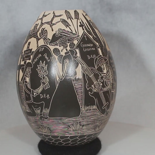 Video of Mata Ortiz Pottery Dia de Muertos Motif 