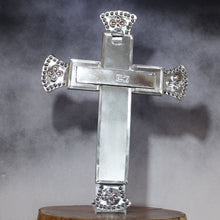 Load image into Gallery viewer, Back view of tin wrapped christian cross
