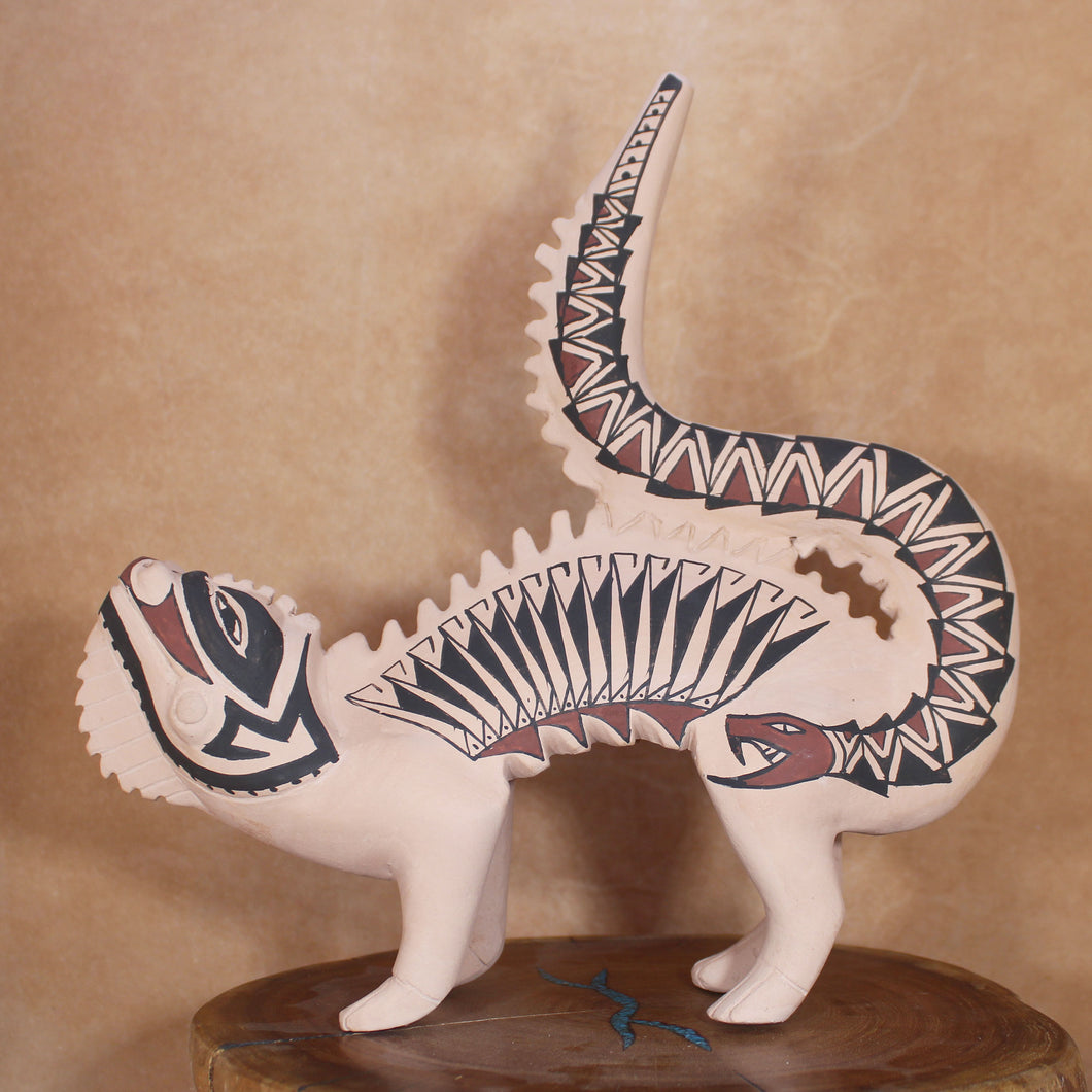 Señor Tomas Quintana - Iguana & Rattlesnake - Mexican Mata Ortiz Pottery