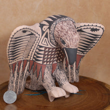 Load image into Gallery viewer, Mata Ortiz Vulture - Mata Ortiz Wildlife Figure - Señor Tomas Quintana
