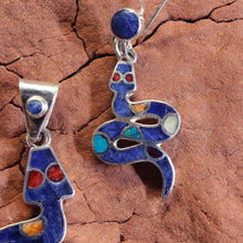 Load image into Gallery viewer, Blue Incan Snakes Earrings &amp; Pendant - Urin Huanca.
